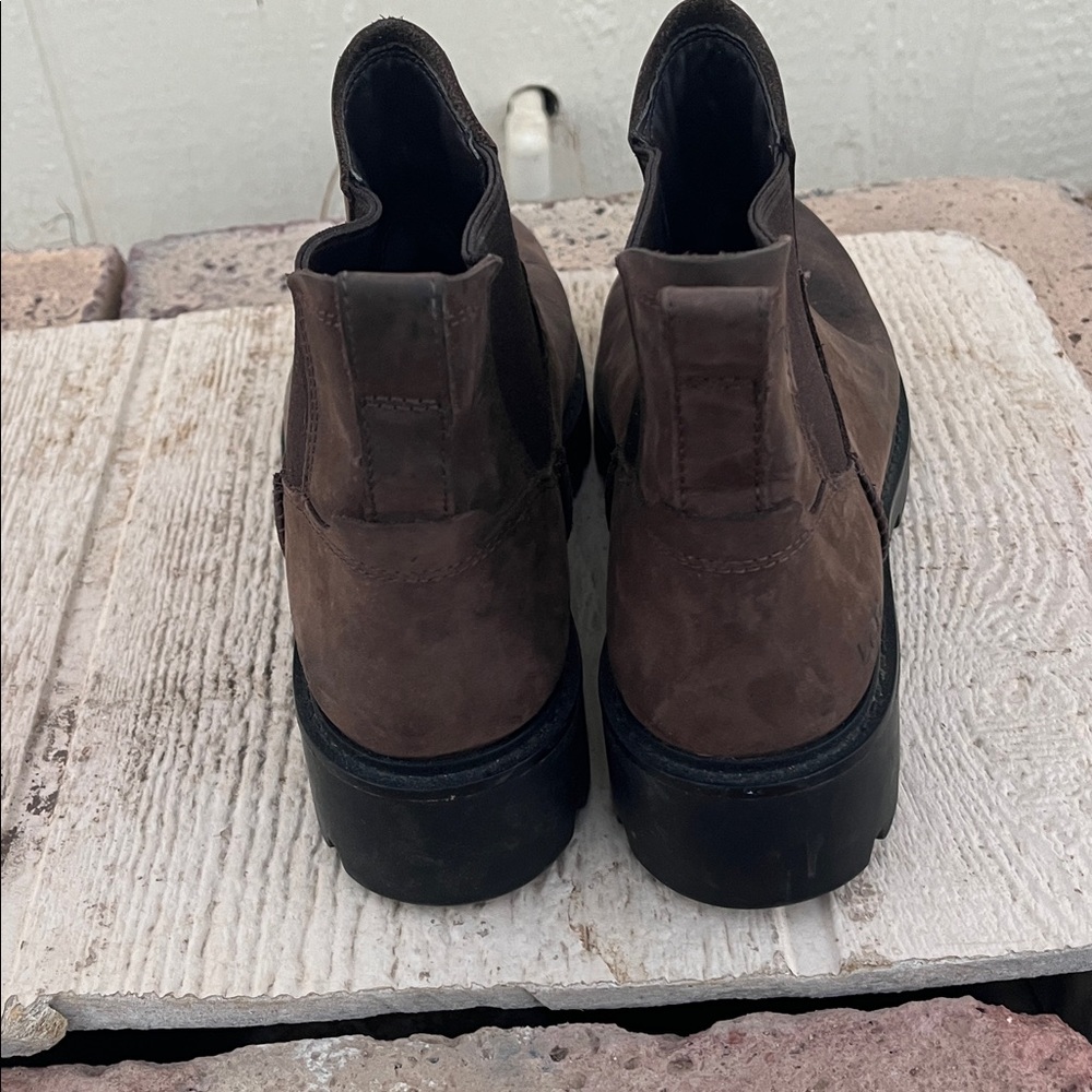 Womens Ugg Loxley Brown Nubuck Leather Platform Chelsea Ankle Boots Size 9 - Picture 4 of 11